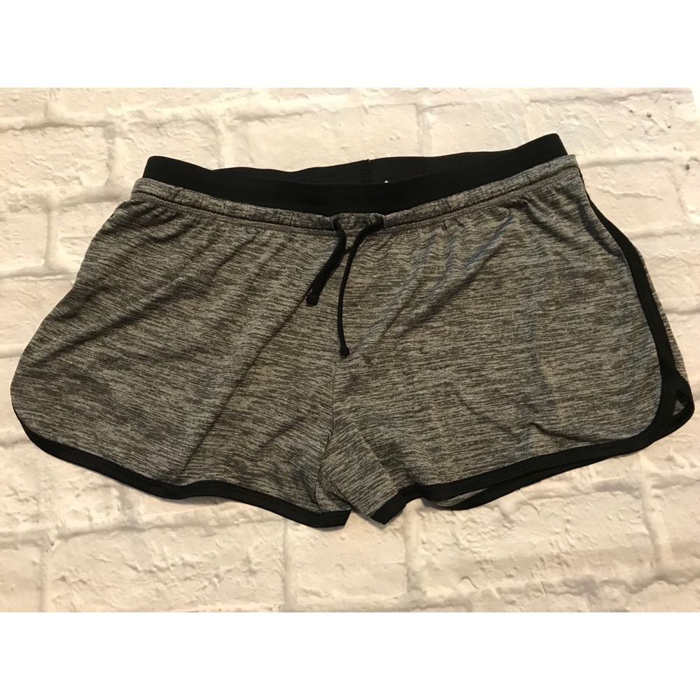 🖤 Black and gray shorts 🖤